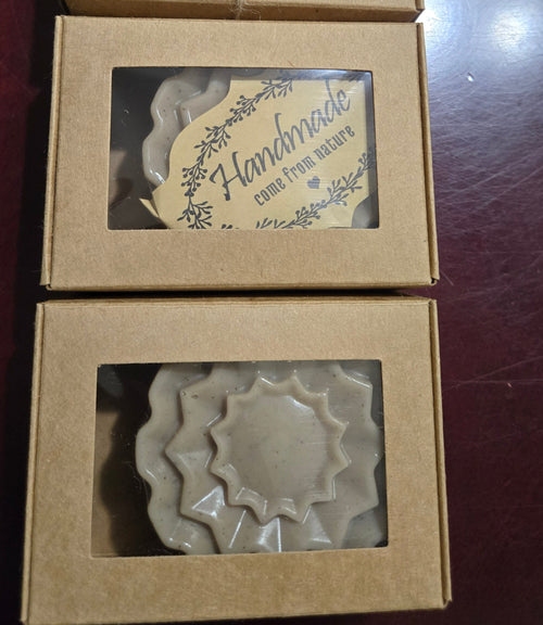 Coffee and cinnamon soap
